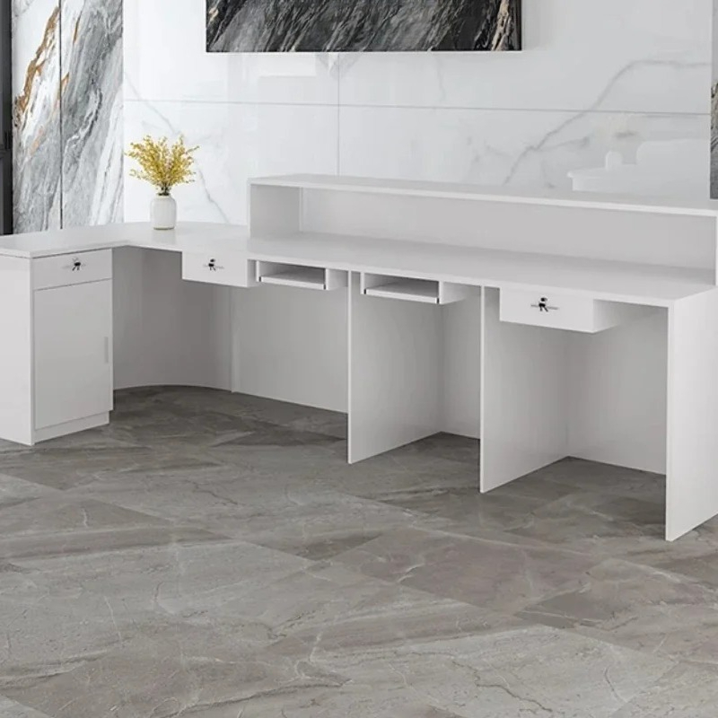 مكتب استقبال فاخر للتخزين، ديك - مراجعة Office Furniture Bali وسعره